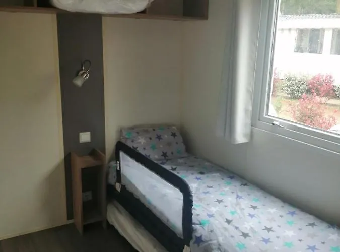 Mobil St Jean De Monts A166 *