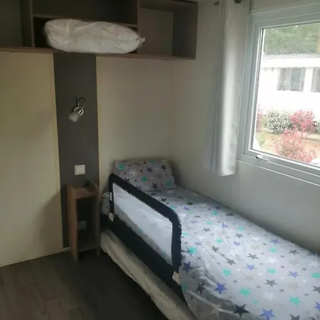 Mobil St Jean De Monts A166 *