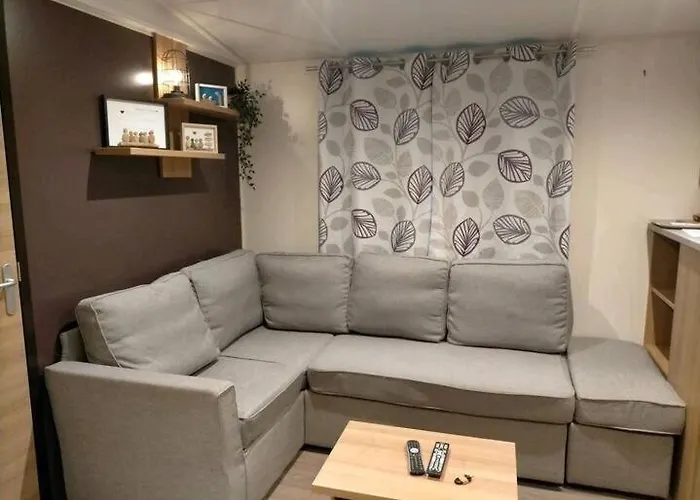 Кемпинг Mobil St Jean De Monts A166 Сен-Жан-де-Мон