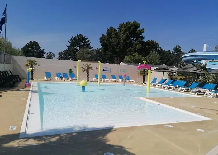 Mobil St Jean De Monts A166 Кемпинг *